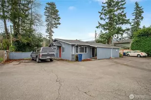 200 210 Rainier Blvd N, Issaquah, WA 98027 - Photo 1