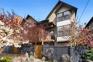 3636 Palatine Ave N, Seattle, WA 98103 - Photo 1