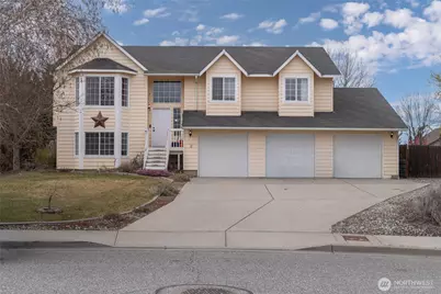 2371 Veedol Drive E, East Wenatchee, WA 98802 - Photo 1