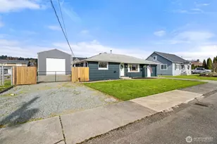 120 Tacoma Ave NW, Orting, WA 98360 - Photo 1