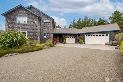 402 SW 17th, Long Beach, WA 98631 - Photo 1