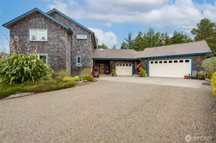 402 SW 17th, Long Beach, WA 98631 - Photo 1