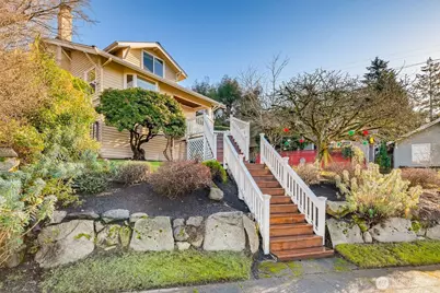 6316 Woodlawn Avenue N, Seattle, WA 98103 - Photo 1