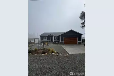3220 Geatview Place, Oak Harbor, WA 98277 - Photo 1