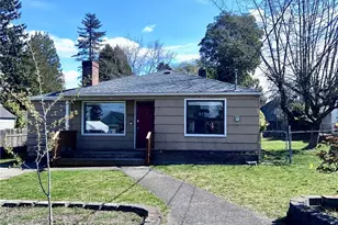 2735 Locust Ave W, University Place, WA 98466 - Photo 1