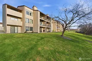 303 Gage Blvd, Richland, WA 99352 - Photo 1