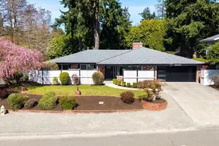 12404 SE 26th Pl, Bellevue, WA 98005 - Photo 1