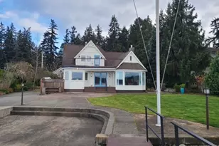 3046 Marine Dr, Bremerton, WA 98312 - Photo 1