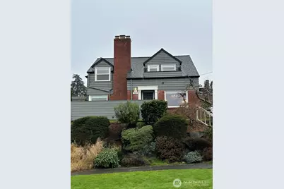 3007 38th Avenue W, Seattle, WA 98199 - Photo 1