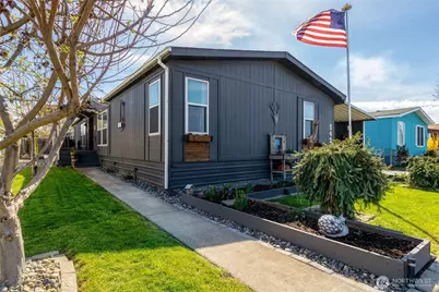542 NE Fleetwood Avenue, College Place, WA 99324 - Photo 1