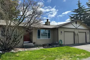 1852 116th St S, Tacoma, WA 98444 - Photo 1