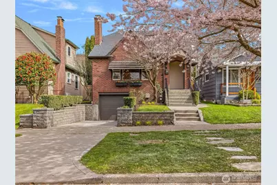 1906 44th Avenue SW, Seattle, WA 98116 - Photo 1