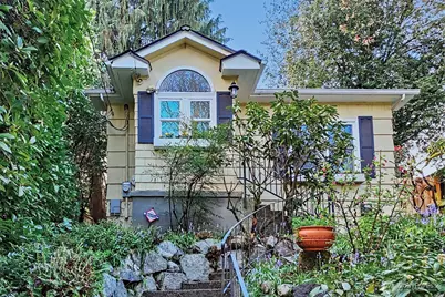 2517 E Miller Street, Seattle, WA 98112 - Photo 1