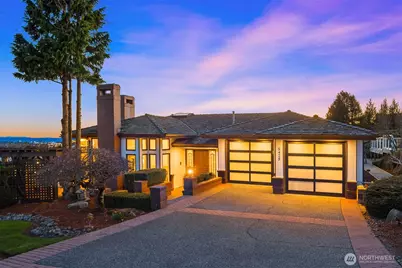 5425 156th Avenue SE, Bellevue, WA 98006 - Photo 1