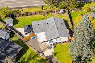 20 E Oak Pl, Shelton, WA 98584 - Photo 1