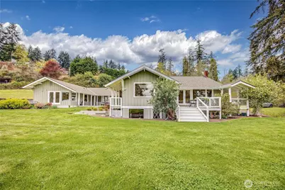 4185 Point White Drive NE, Bainbridge Island, WA 98110 - Photo 1
