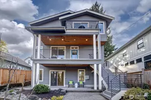 3629 35th Ave W, Seattle, WA 98199 - Photo 1