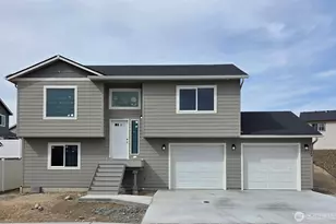 1349 Juno St SE, East Wenatchee, WA 98802 - Photo 1