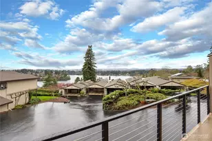 3134 Sahali Dr, Bremerton, WA 98310 - Photo 1