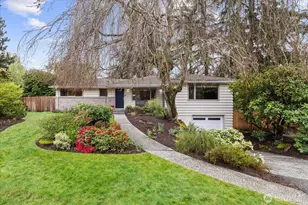 823 NW 107th St, Seattle, WA 98177 - Photo 1