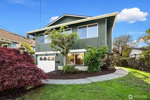 3215 40th Ave SW, Seattle, WA 98116 - Photo 1
