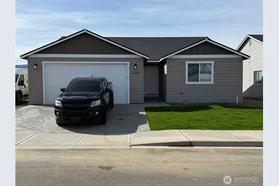 2446 2nd Street SE, East Wenatchee, WA 98802 - Photo 1