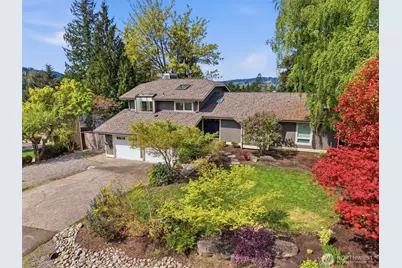 1040 NW Honeywood Place, Issaquah, WA 98027 - Photo 1