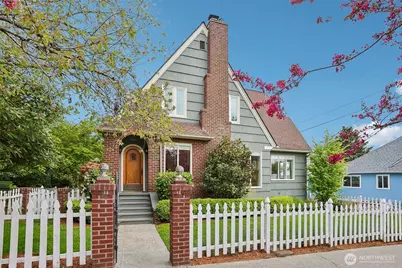 4064 SW Hill Street, Seattle, WA 98116 - Photo 1