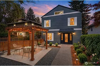 2609 10th Avenue W, Seattle, WA 98119 - Photo 1