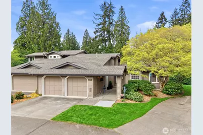6713 113th Place SE, Bellevue, WA 98006 - Photo 1