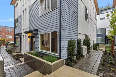 2527 29th Avenue S #A, Seattle, WA 98144 - Photo 1