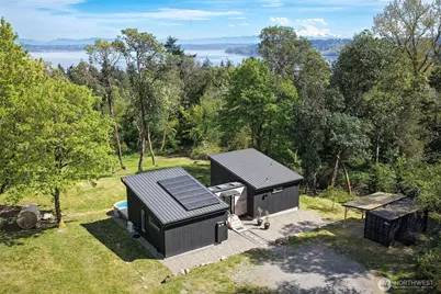 19920 Ridge Road SW, Vashon, WA 98070 - Photo 1