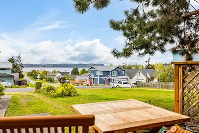 407 NE 4th Street, Coupeville, WA 98239 - Photo 1