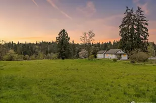 12106 County Line Rd E, Edgewood, WA 98372 - Photo 1