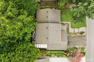 12030 NE 67th St, Kirkland, WA 98033 - Photo 1