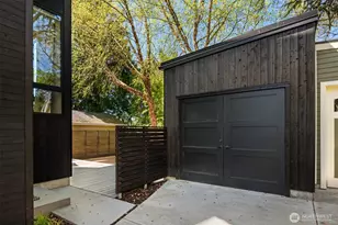 7337 10th Ave NW, Seattle, WA 98117 - Photo 29