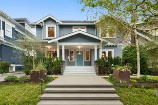 1909 4th Ave N, Seattle, WA 98109 - Photo 1