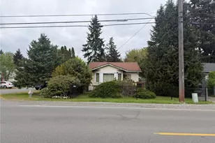 821 108th St S, Tacoma, WA 98444 - Photo 1
