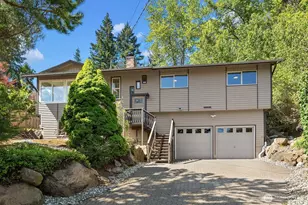 12516 SE 4th Pl, Bellevue, WA 98005 - Photo 1