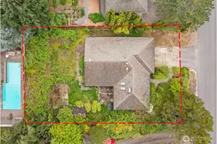 3720 80th Ave SE, Mercer Island, WA 98040 - Photo 1