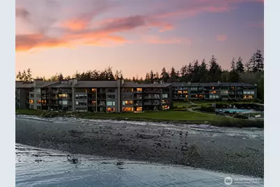428 Harborview Drive SE, Bainbridge Island, WA 98110 - Photo 1