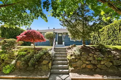 3413 48th Avenue SW, Seattle, WA 98116 - Photo 1
