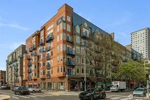 2415 2nd Ave, Seattle, WA 98121 - Photo 1