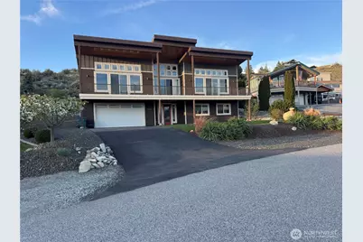 402 Butte Rd., Chelan, WA 98816 - Photo 1