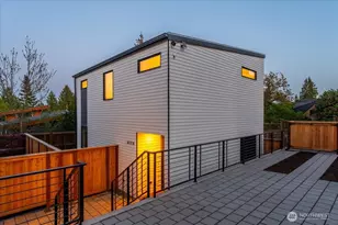 4118 Burke Ave N, Seattle, WA 98103 - Photo 1