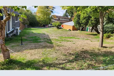 519 Eastside Street NE, Olympia, WA 98506 - Photo 1