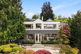 3607 W W Commodore Way, Seattle, WA 98199 - Photo 1