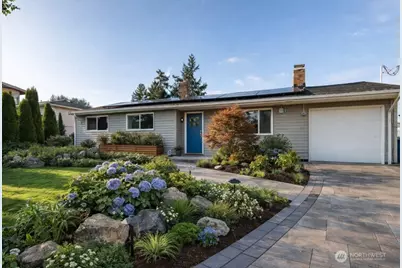 9215 9th Avenue SW, Seattle, WA 98106 - Photo 1