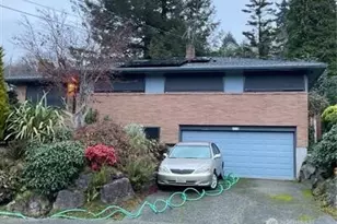 7704 46th Ave SW, Seattle, WA 98136 - Photo 1
