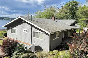 4650 Memory Ln W, University Place, WA 98466 - Photo 1